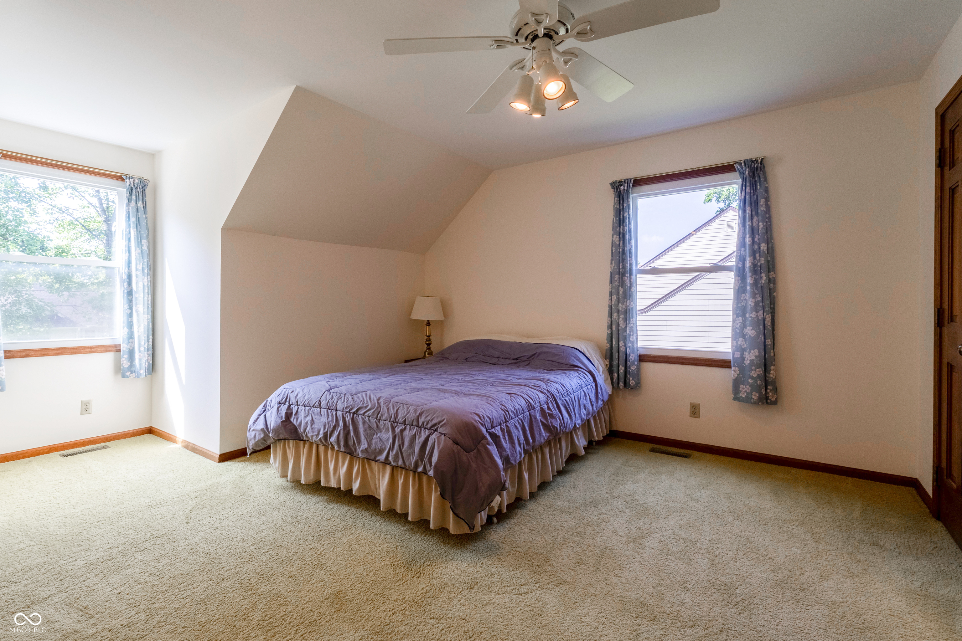 1036 Goldfinch Road Columbus, IN 47203 - Photo 25 of 43 Gallery Image 25