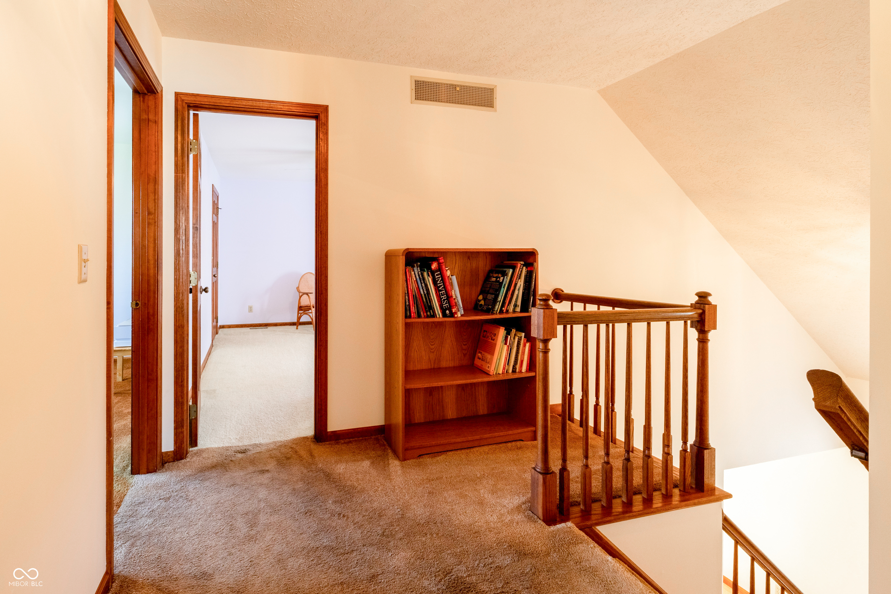 1036 Goldfinch Road Columbus, IN 47203 - Photo 34 of 43 Gallery Image 34