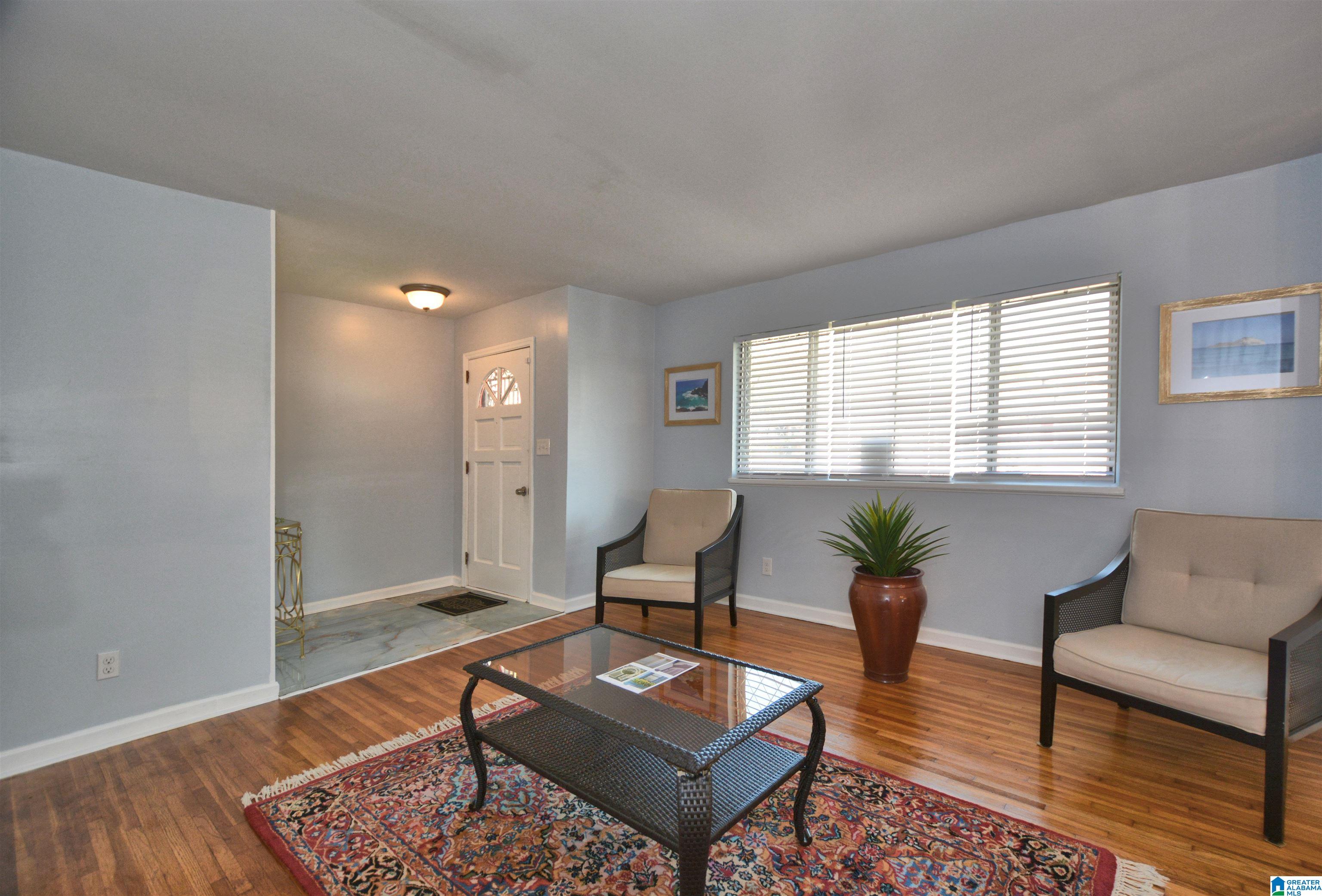 325 16th Avenue Southwest Birmingham, AL 35211 - Photo 13 of 34