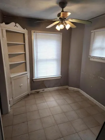 $900 | 20529 Irvington Street, Highland Park, MI 48203