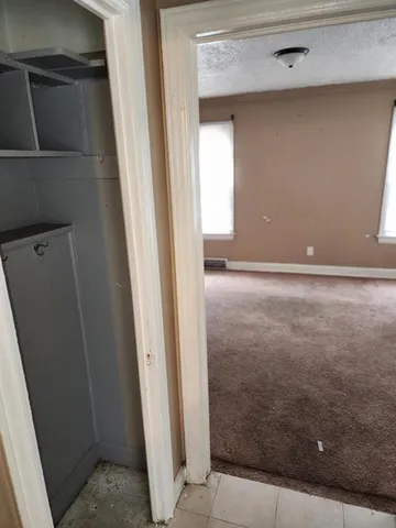 $900 | 20529 Irvington Street, Highland Park, MI 48203