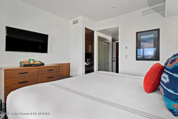 $1,575,000 | 3335 Village Drive, Unit 519, Teton Village, WY 83025