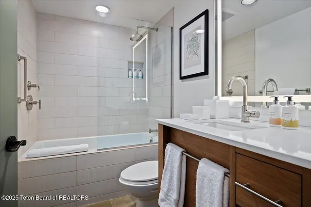 $1,575,000 | 3335 Village Drive, Unit 519, Teton Village, WY 83025