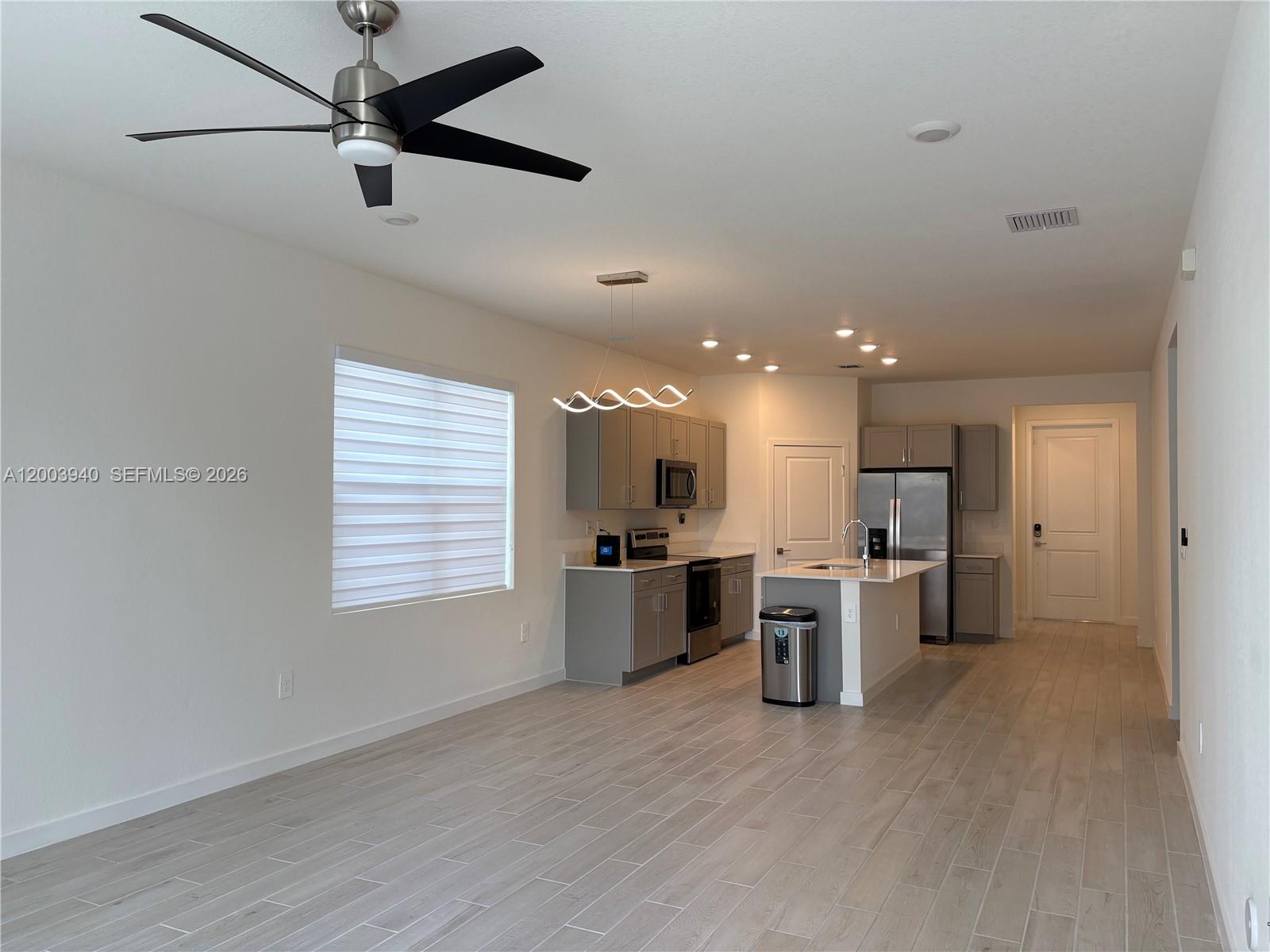 12948 Southwest 265th Terrace Homestead, FL 33032 - Photo 11 of 31