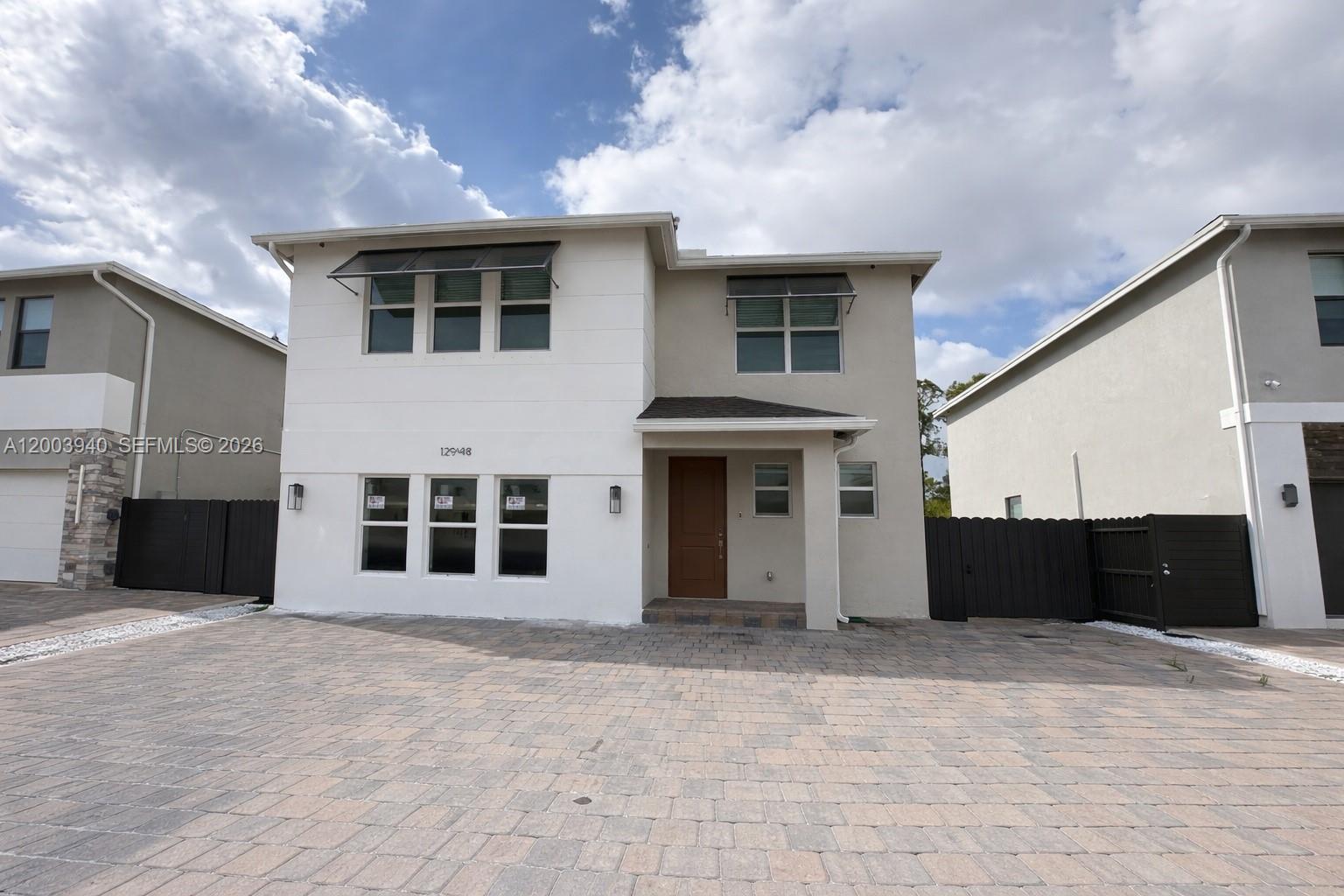 12948 Southwest 265th Terrace Homestead, FL 33032 - Photo 2 of 31