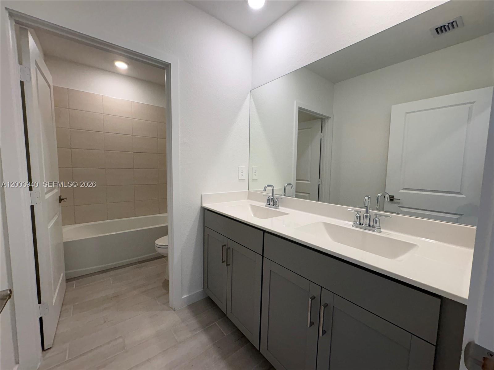 12948 Southwest 265th Terrace Homestead, FL 33032 - Photo 23 of 31