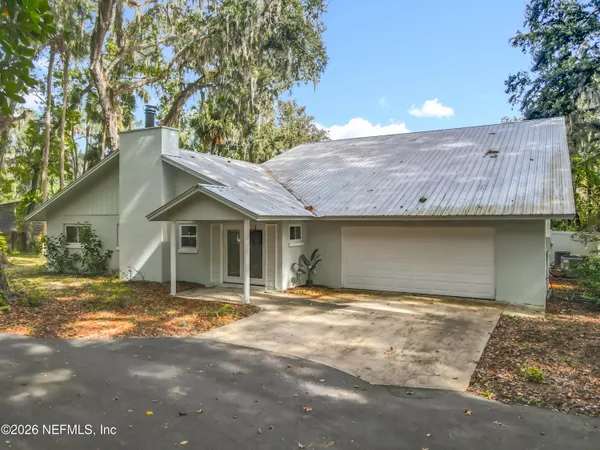 $779,900 | 555 Wildwood Drive, New Smyrna Beach, FL 32168