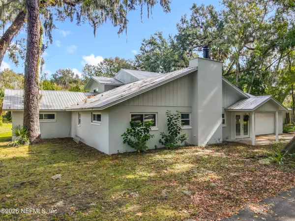$779,900 | 555 Wildwood Drive, New Smyrna Beach, FL 32168