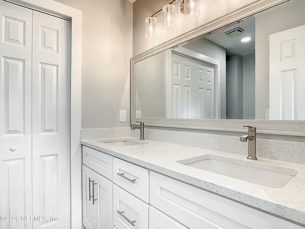 $779,900 | 555 Wildwood Drive, New Smyrna Beach, FL 32168