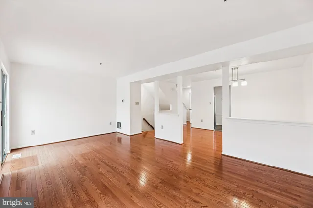 $365,000 | 6336 South Lake Court, Unit 6336, Bryans Road, MD 20616