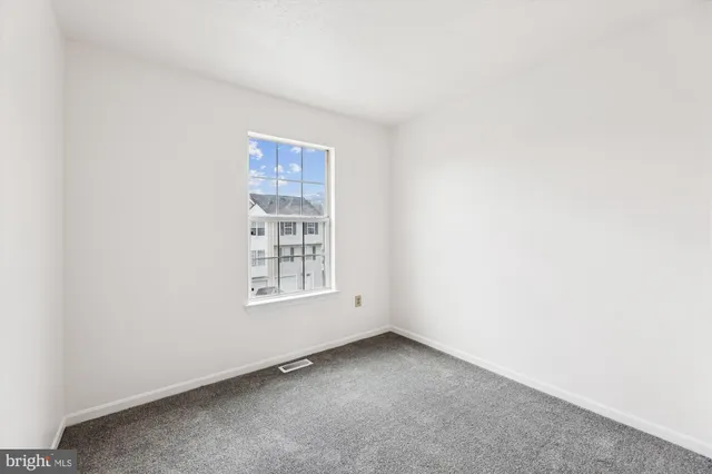 $365,000 | 6336 South Lake Court, Unit 6336, Bryans Road, MD 20616