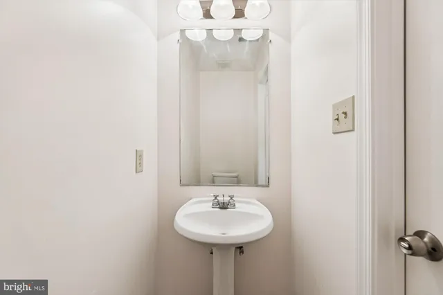 $365,000 | 6336 South Lake Court, Unit 6336, Bryans Road, MD 20616