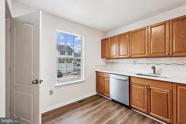 $365,000 | 6336 South Lake Court, Unit 6336, Bryans Road, MD 20616