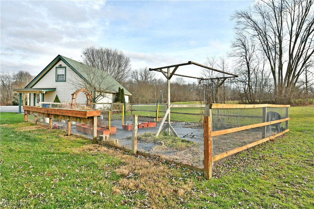 695 Carson Salt Springs Road Warren, OH 44481 - Photo 7 of 50 Gallery Image 7