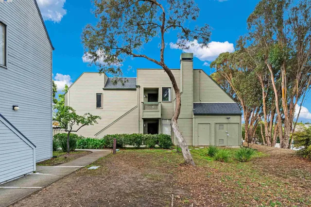 $385,000 | 2742 East Court, Richmond, CA 94806