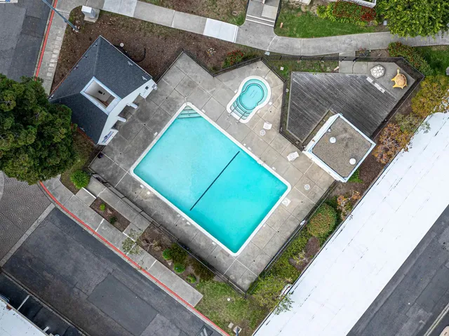 $385,000 | 2742 East Court, Richmond, CA 94806