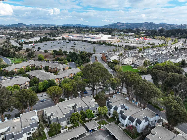 $385,000 | 2742 East Court, Richmond, CA 94806