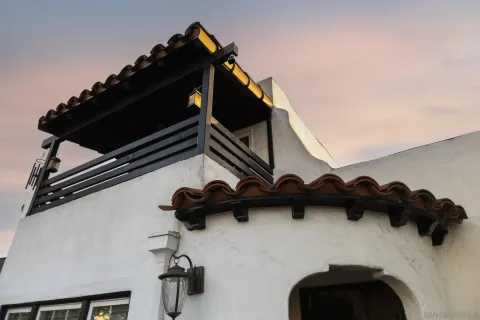 $900,000 | 4256 Menlo Avenue, San Diego, CA 92115