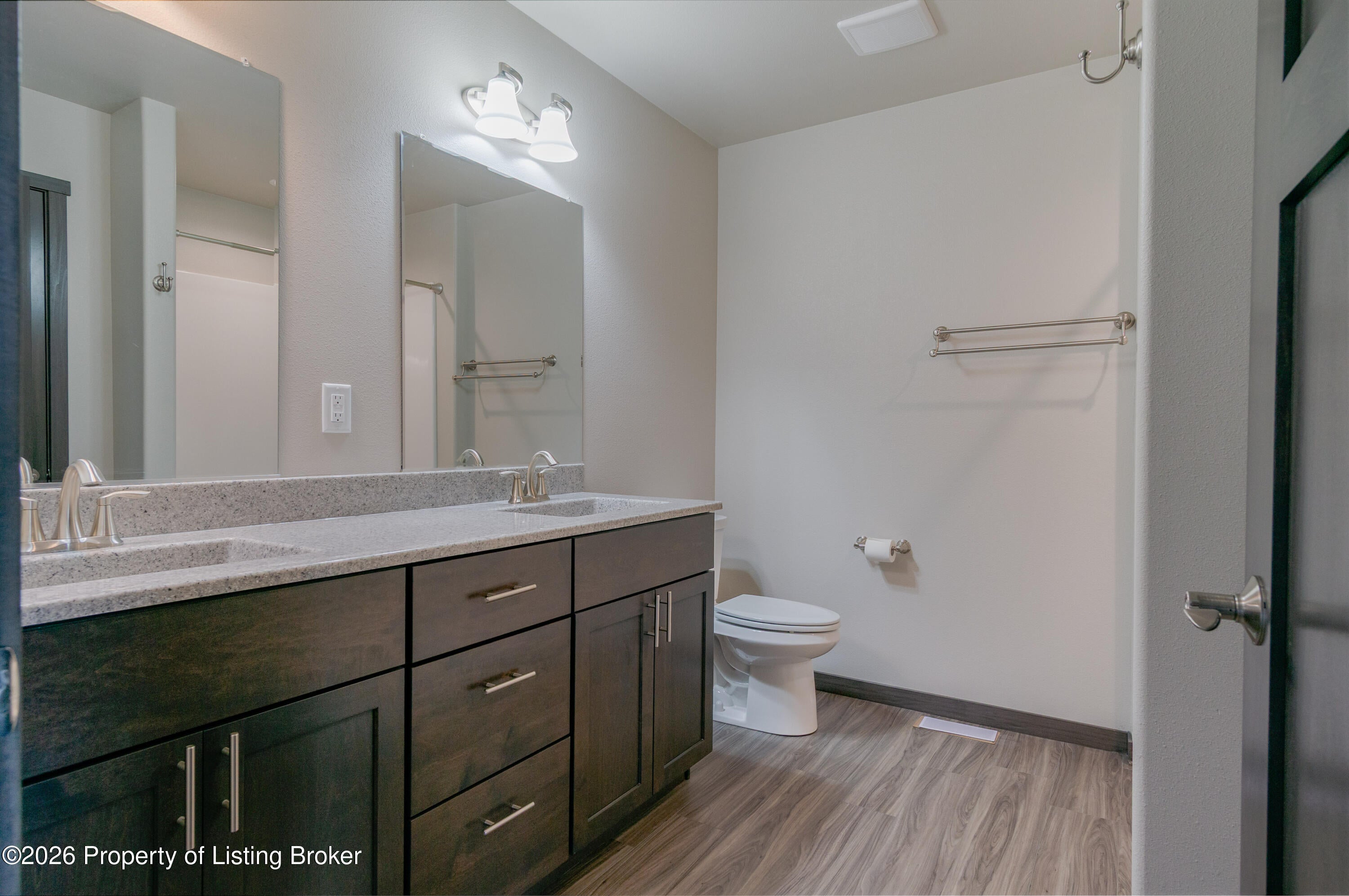 3403 Shamrock Loop Dickinson, ND 58601 - Photo 15 of 42 Gallery Image 15