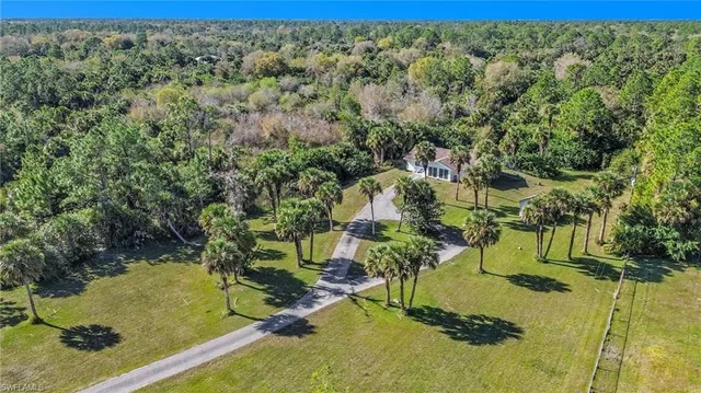 $379,000 | 1741 Desoto Boulevard South, Naples, FL 34117