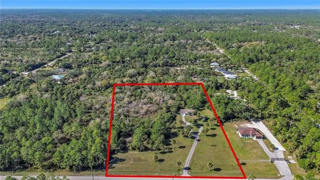 $379,000 | 1741 Desoto Boulevard South, Naples, FL 34117