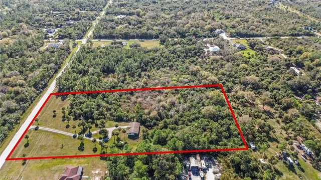 $379,000 | 1741 Desoto Boulevard South, Naples, FL 34117