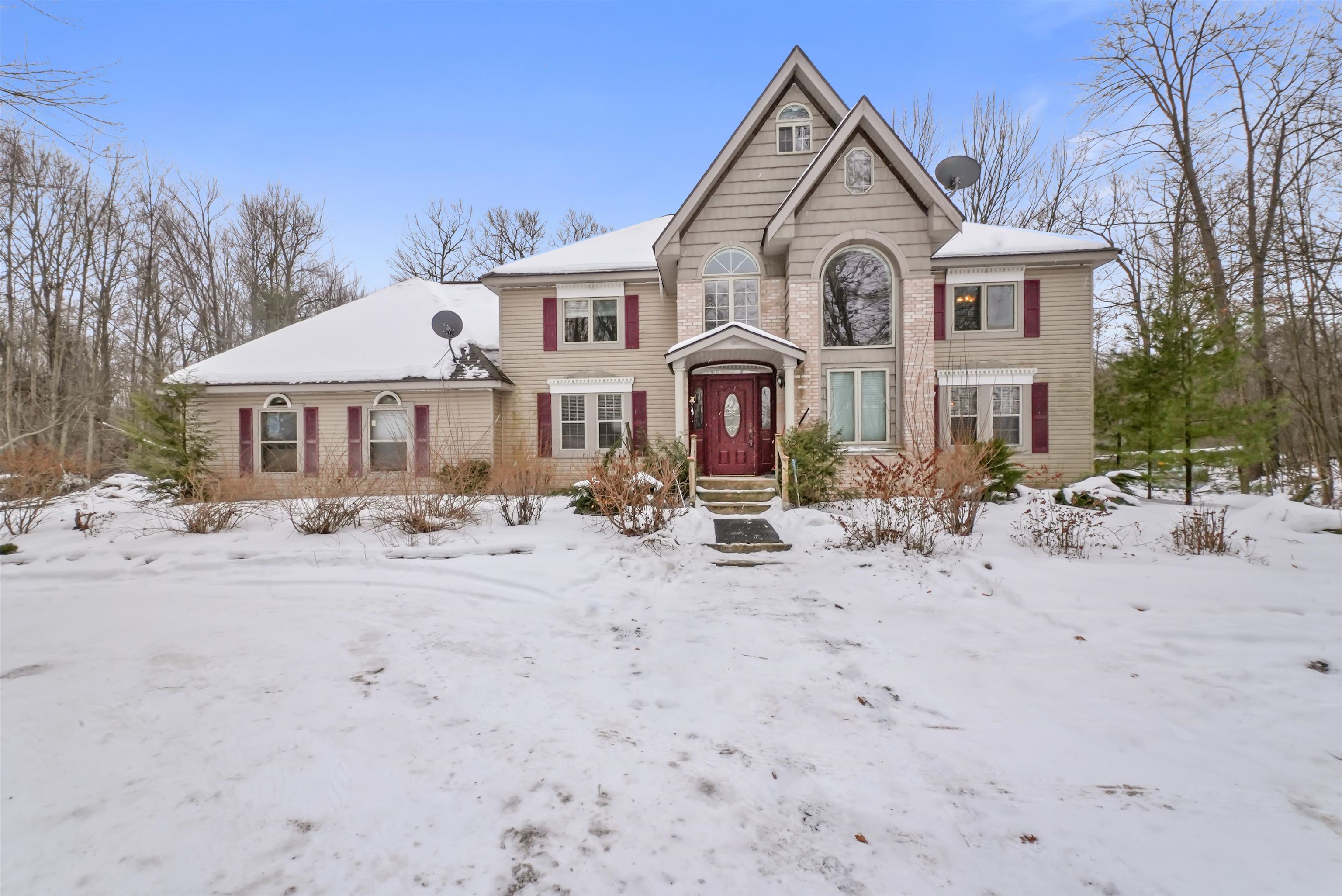 2255 Seeley Road Cadillac, MI 49601 - Photo 2 of 61 1896800-1.JPG