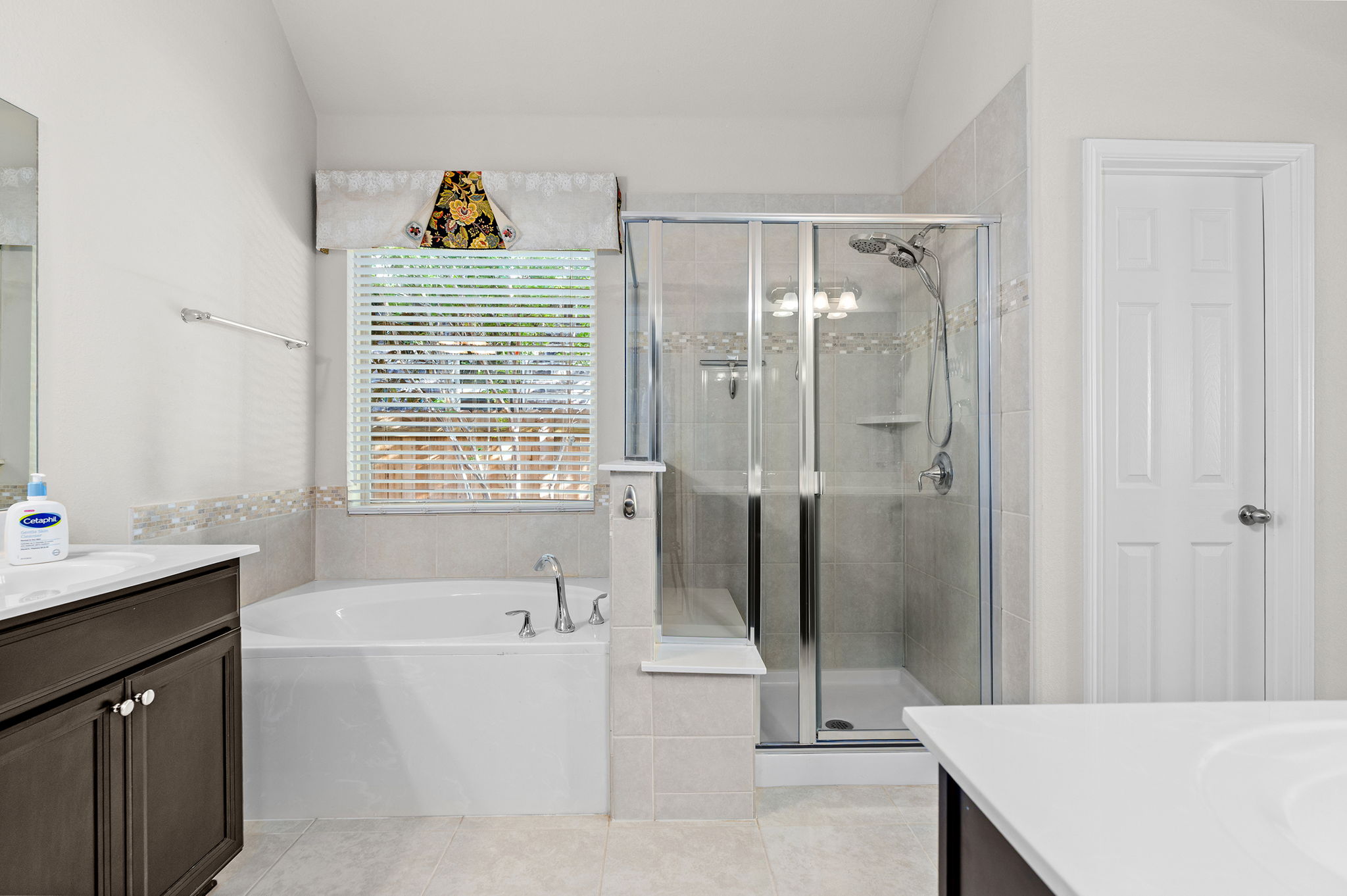 229 Sangiovese Leander, TX 78641 - Photo 19 of 37 walk-in shower