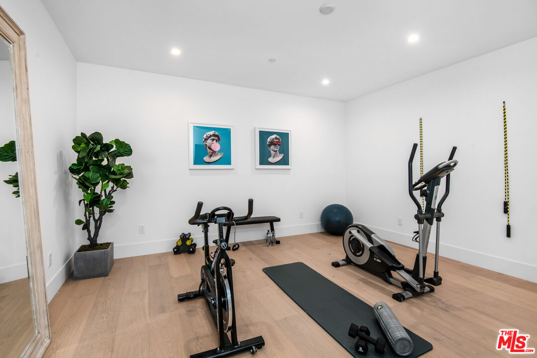 26 Baymare Road Bell Canyon, CA 91307 - Photo 18 of 39 a view of a room with gym equipment