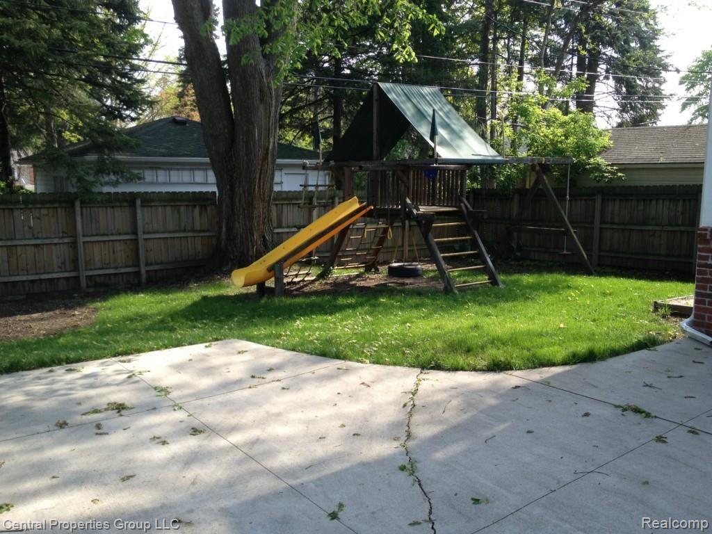 1474 Villa Road Birmingham, MI 48009 - Photo 6 of 31 2014-05-20 17.01