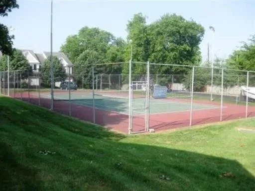 $2,500 | 231 Green Harbor Road, Unit 81, Old Hickory, TN 37138