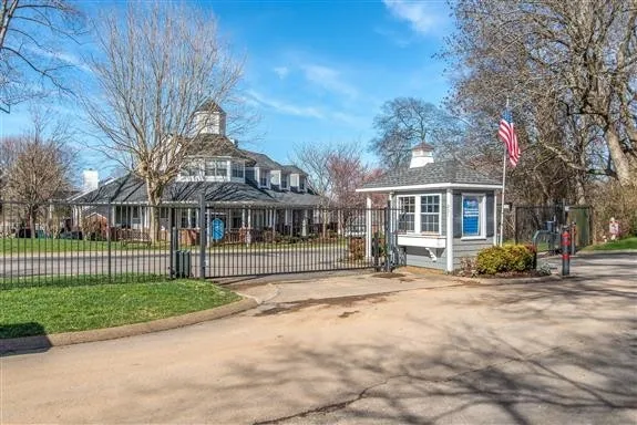 $2,500 | 231 Green Harbor Road, Unit 81, Old Hickory, TN 37138