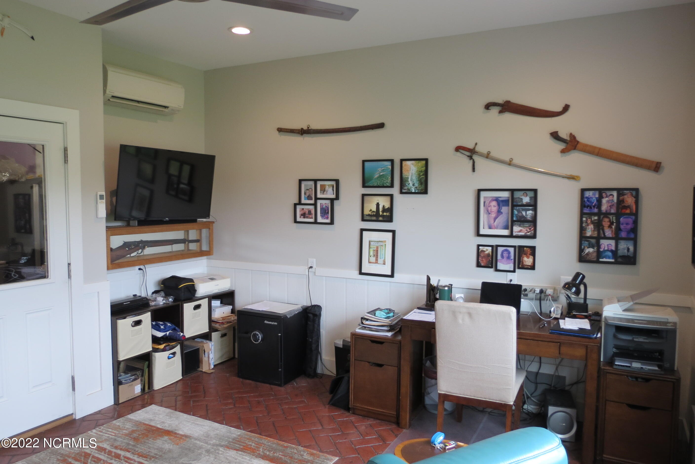 49 Spinnaker Point Road South Oriental, NC 28571 - Photo 34 of 94 Garage office