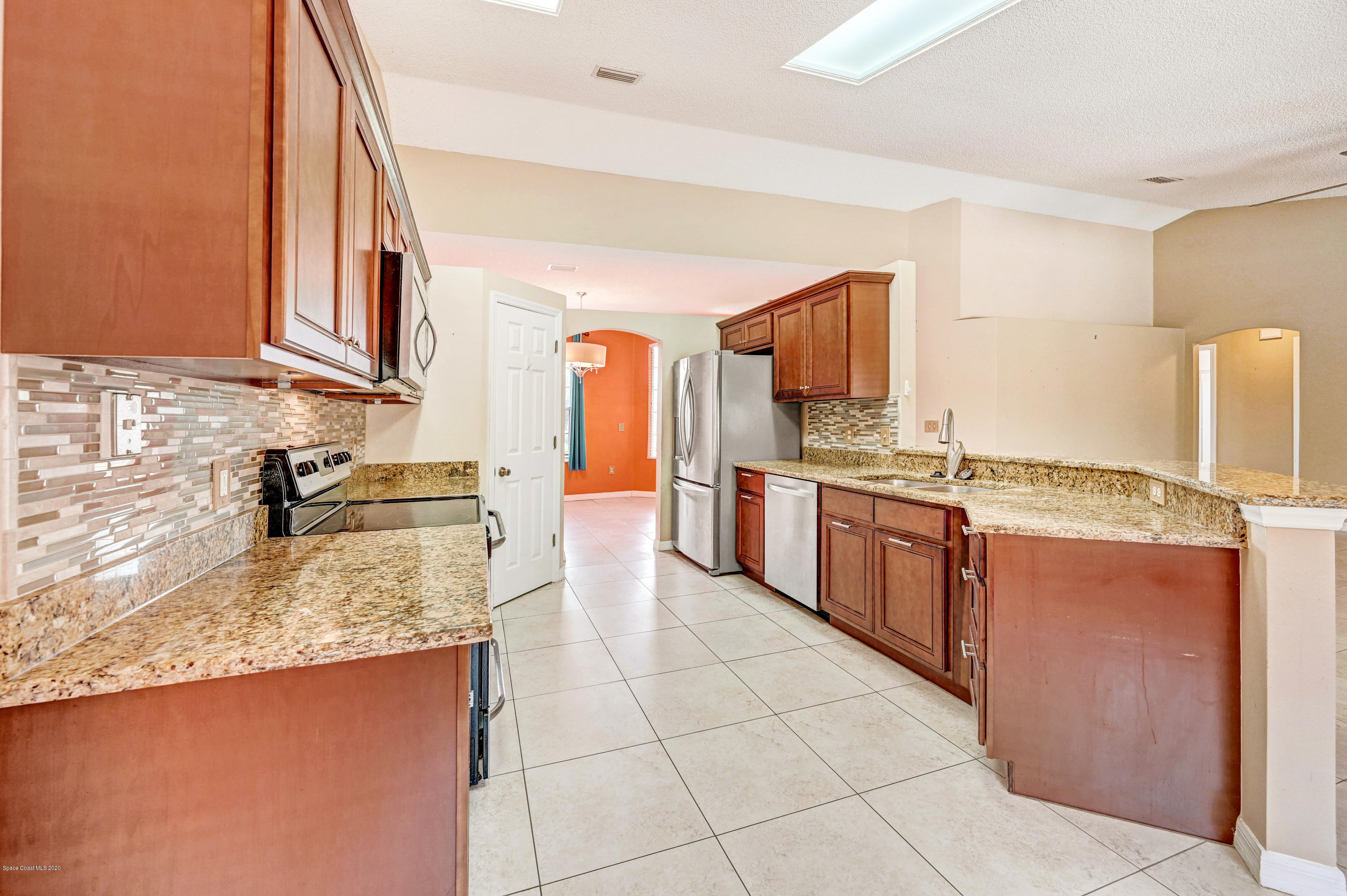 1513 Reed Street Northwest Palm Bay, FL 32907 - Photo 9 of 25 Kitchen