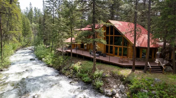 $2,412,000 | 1062 Bear Creek Trail, Victor, MT 59875