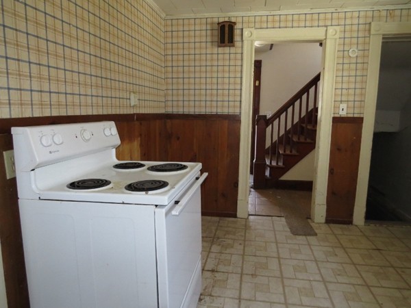 114-116 Springfield Street Three Rivers, MA 01080 - Photo 4 of 15
