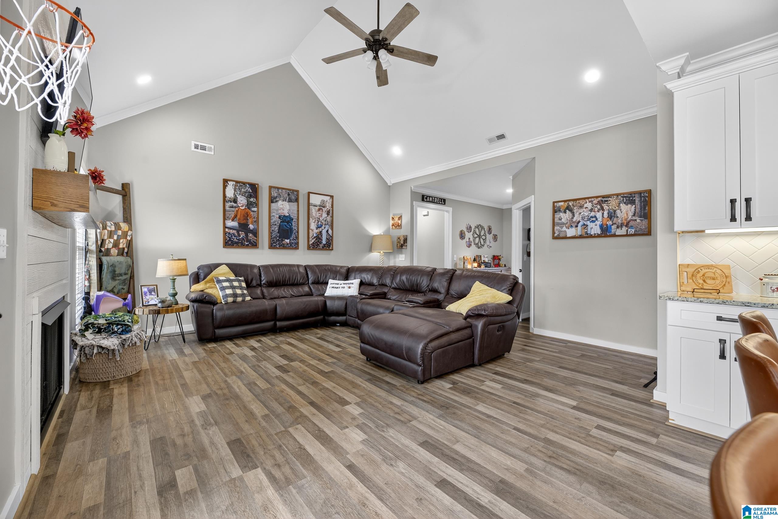 143 Freedom Way Anniston, AL 36207 - Photo 8 of 49