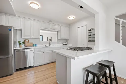 $1,195,000 | 35 Corte Alta, Novato, CA 94949