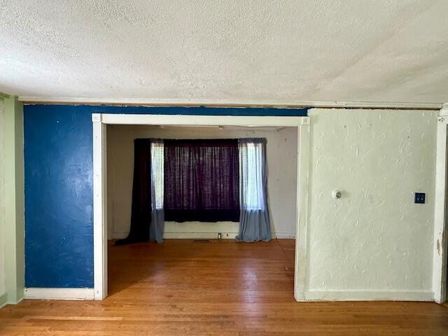 203 Beans Corner Road New Sharon, ME 04955 - Photo 7 of 46 Living room