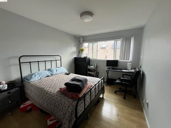 $3,500 | 2636 Warring Street, Unit 304, Berkeley, CA 94704