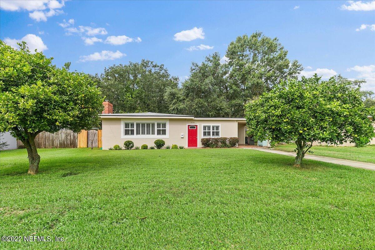 6136 Duke Road Jacksonville, FL 32217 - Photo 22 of 23 a view of a house with a backyard