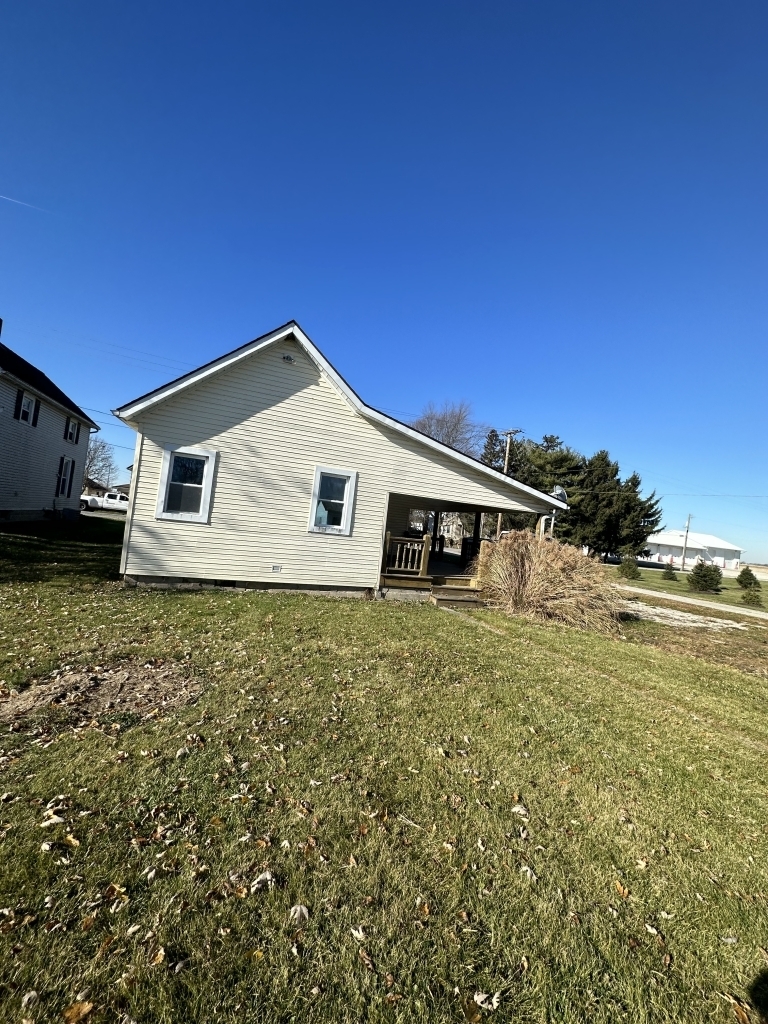 6219 North 400 West Decatur, IN 46733 - Photo 3 of 19