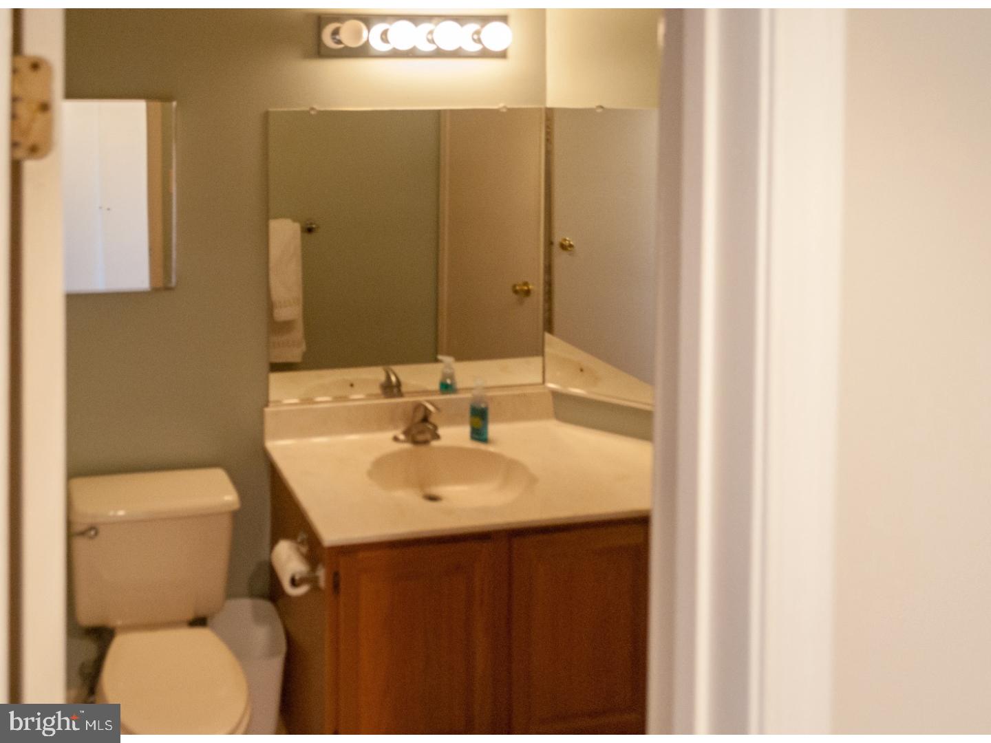 3904 B Chadbury Road Mount Laurel, NJ 08054 - Photo 13 of 23 Bathroom