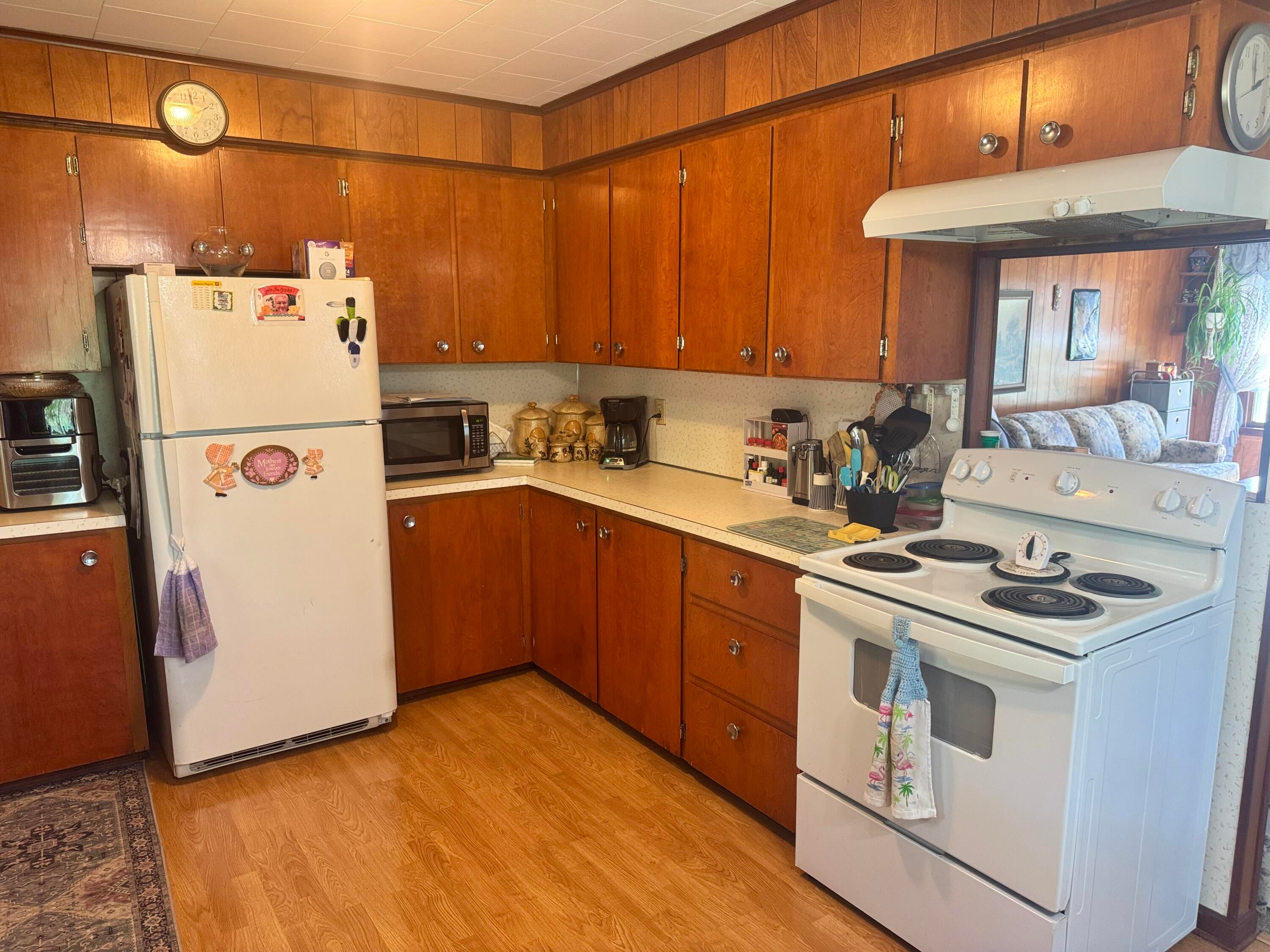 1700 Cauchy Road Mio, MI 48647 - Photo 11 of 27 Gallery Image 11