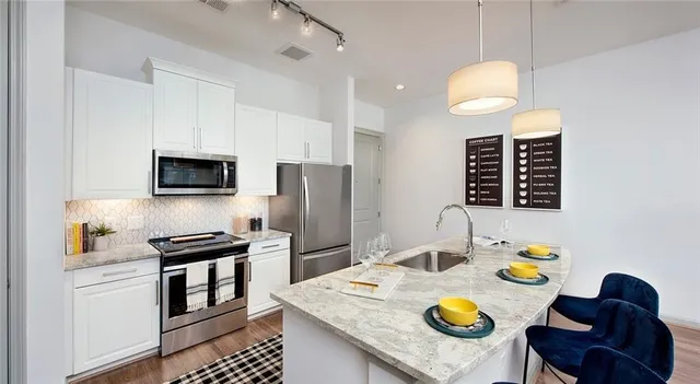 $2,109 | 1045 Old Peachtree Road Northwest, Unit 4311, Suwanee, GA 30024