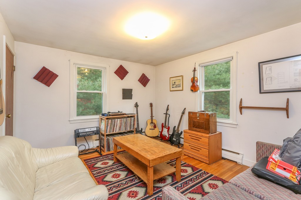 102-104 Thurston Road Newton, MA 02464 - Photo 8 of 9 Gallery Image 8