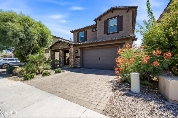 $2,995 | 1829 West Spur Drive, Phoenix, AZ 85085