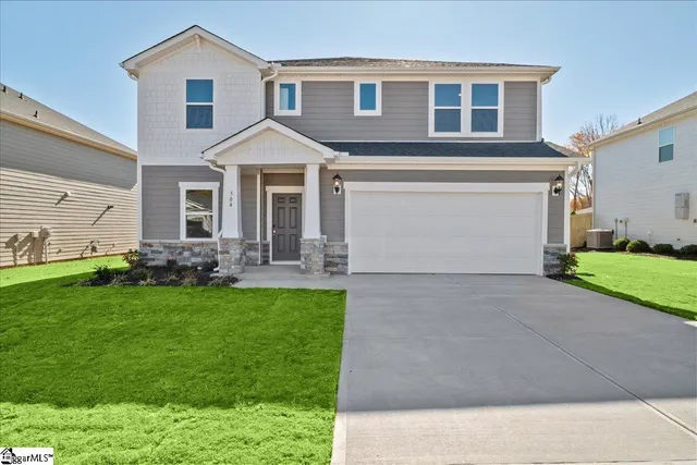 $423,900 | 304 Roderick Lane, Greenville, SC 29605