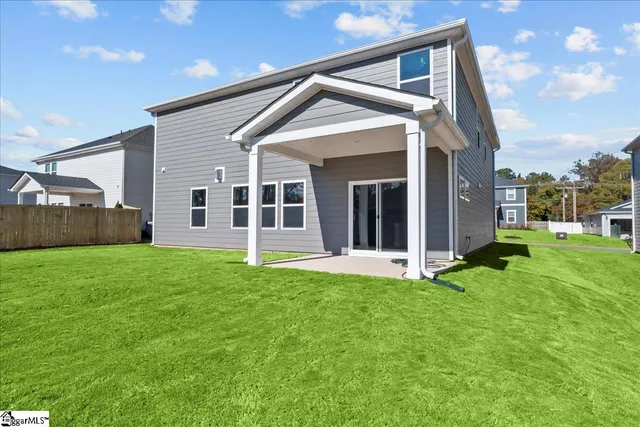 $423,900 | 304 Roderick Lane, Greenville, SC 29605