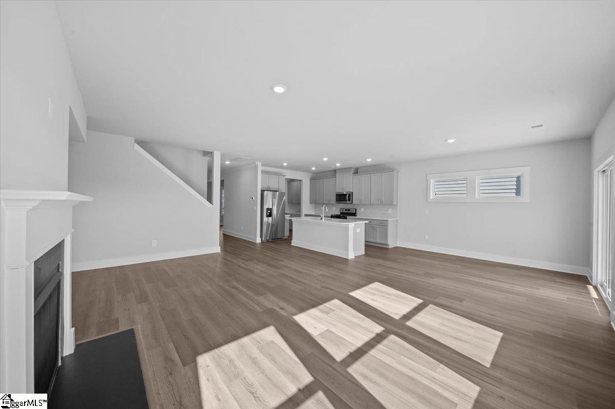 304 Roderick Lane Greenville, SC 29605 - Photo 9 of 35